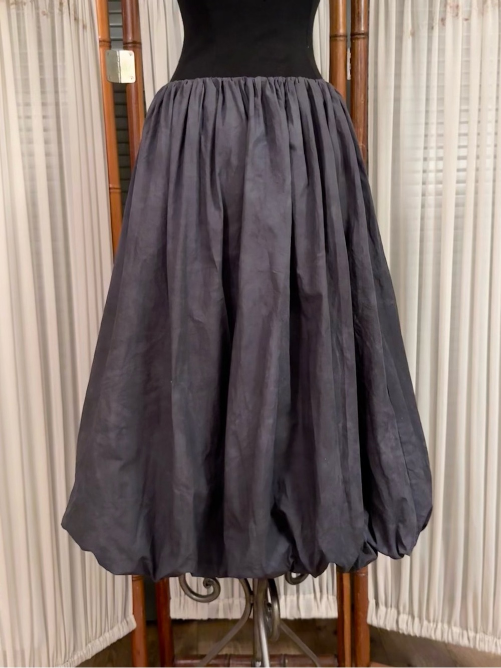 Shareen Collections Gray Cotton Bubble Midi Skirt - Picture 3 of 9